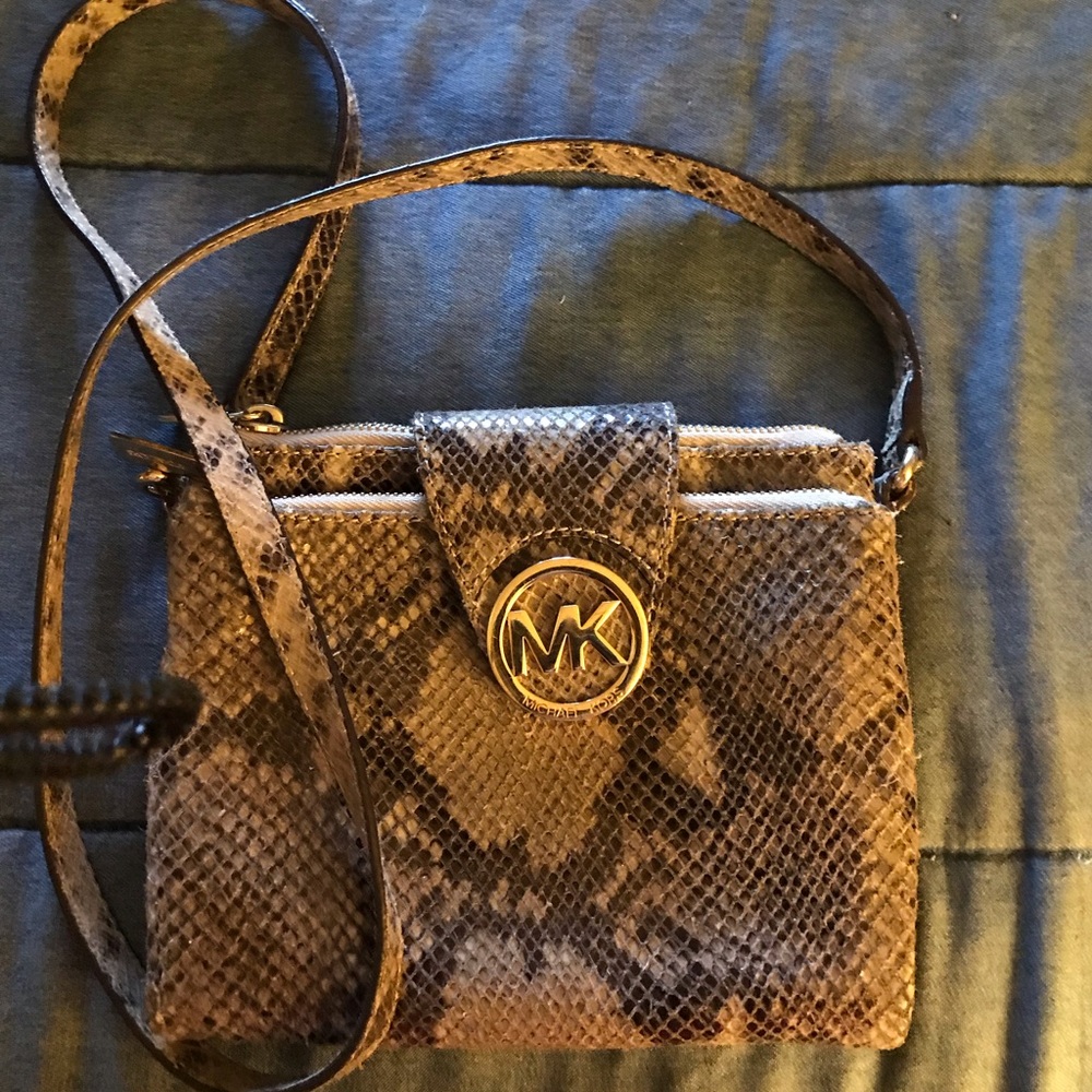 Michael Kors Double ZIP Crossbody
